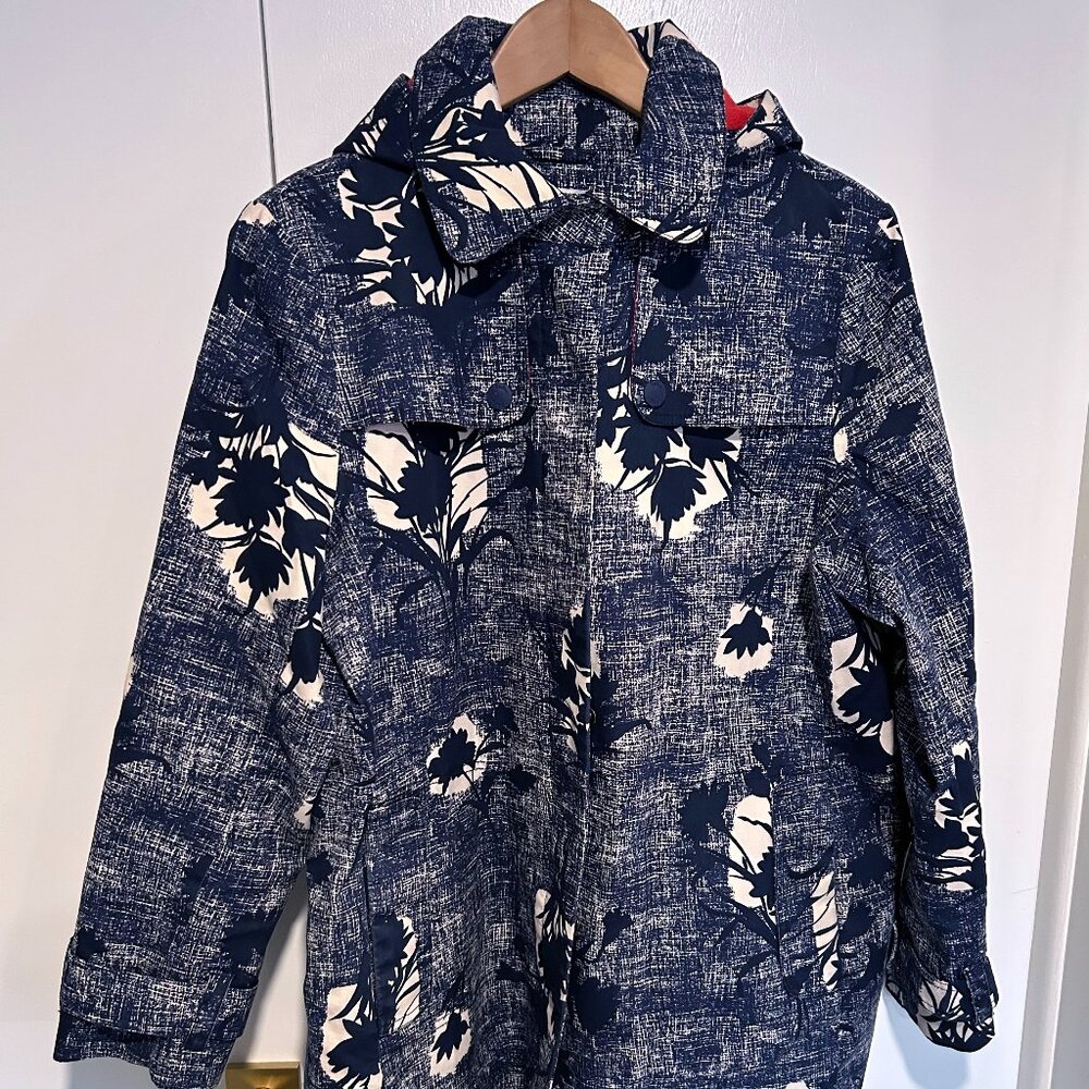 Boden Mac Rain Jacket in Blue Floral Print